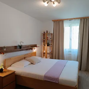 ellenőrizze a rendelkezésre állást